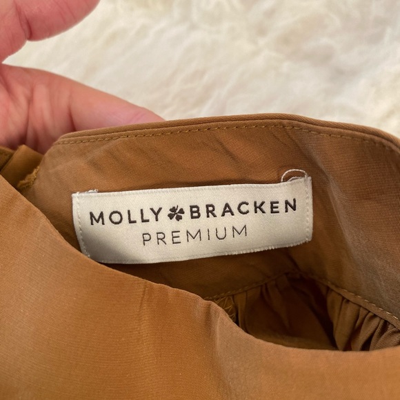 Brown Peasant Style Blouse with Puffed Sleeves - Picture 4 of 4